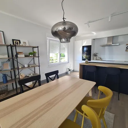 Apartment Superior Luxury 4 Stars Vorgesetzter 4 Sterne 150m To Sea, To Sandy And Pebble Crikvenica