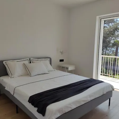 Superior Luxury 4 Stars Vorgesetzter 4 Sterne 150m To Sea, To Sandy And Pebble Apartment *