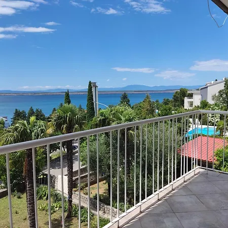 Superior Luxury 4 Stars Vorgesetzter 4 Sterne And Comfortable 3 Stars 150m To Sea, To Sandy And Pebble Appartement