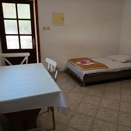 Appartement Superior Luxury 4 Stars Vorgesetzter 4 Sterne And Comfortable 3 Stars 150m To Sea, To Sandy And Pebble Crikvenica