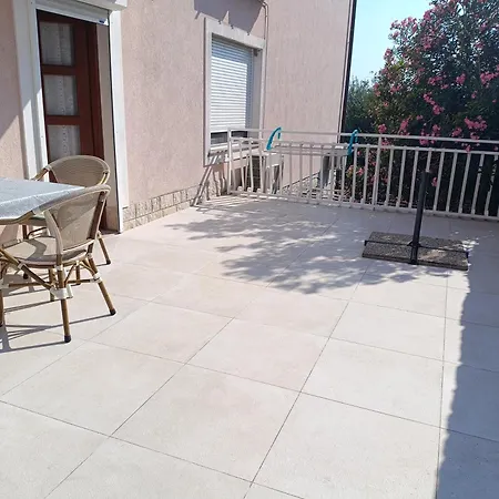 Superior Luxury 4 Stars Vorgesetzter 4 Sterne And Comfortable 3 Stars 150m To Sea, To Sandy And Pebble Appartement *