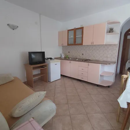 Appartement Superior Luxury 4 Stars Vorgesetzter 4 Sterne And Comfortable 3 Stars 150m To Sea, To Sandy And Pebble Crikvenica