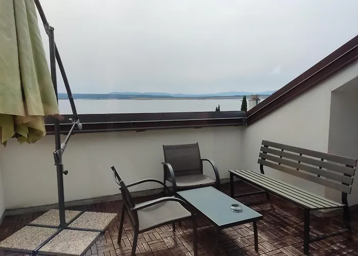 Superior Luxury 4 Stars Vorgesetzter 4 Sterne Apartments&comfortable 3 Stars 150m To Sea, To Sandy&pebble Apartment *