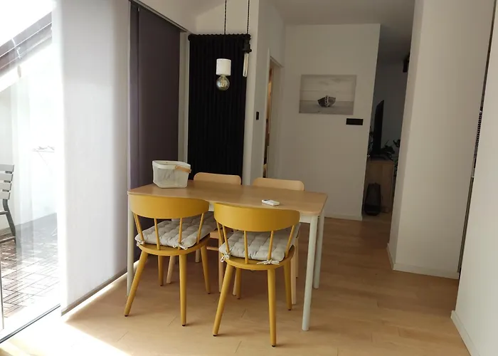 Superior Luxury 4 Stars Vorgesetzter 4 Sterne Apartments&comfortable 3 Stars 150m To Sea, To Sandy&pebble *