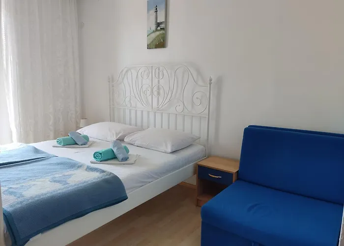 Apartment Superior Luxury 4 Stars Vorgesetzter 4 Sterne Apartments&comfortable 3 Stars 150m To Sea, To Sandy&pebble