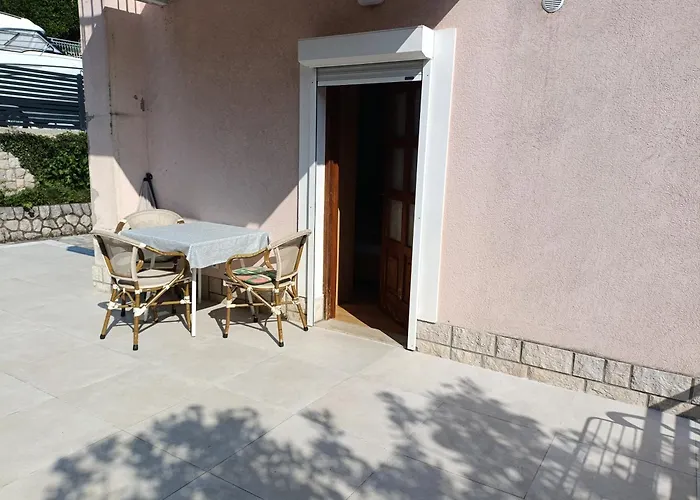 Superior Luxury 4 Stars Vorgesetzter 4 Sterne Apartments&comfortable 3 Stars 150m To Sea, To Sandy&pebble * Crikvenica