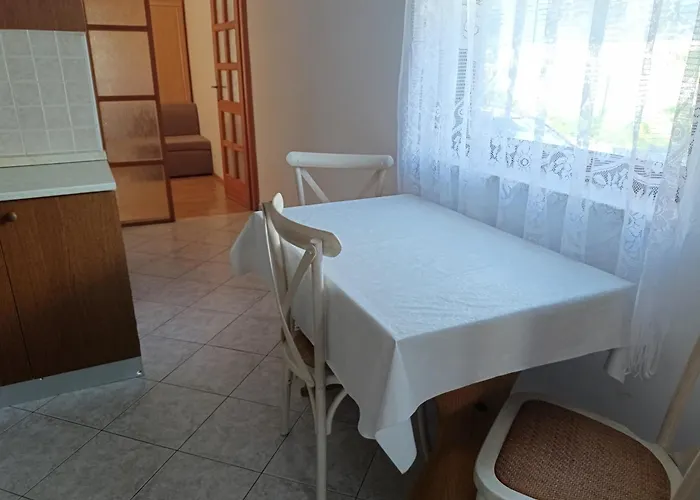 Superior Luxury 4 Stars Vorgesetzter 4 Sterne Apartments&comfortable 3 Stars 150m To Sea, To Sandy&pebble *