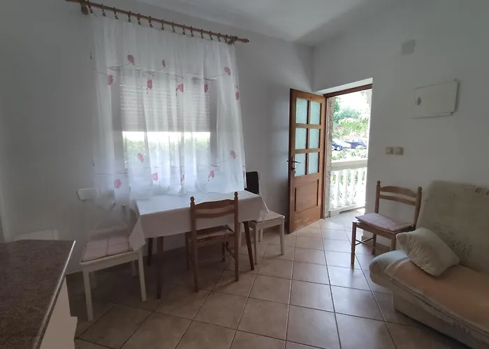 Superior Luxury 4 Stars Vorgesetzter 4 Sterne Apartments&comfortable 3 Stars 150m To Sea, To Sandy&pebble * Crikvenica