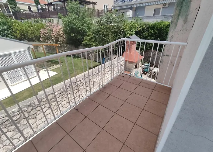 Apartment Superior Luxury 4 Stars Vorgesetzter 4 Sterne Apartments&comfortable 3 Stars 150m To Sea, To Sandy&pebble
