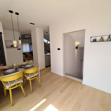 Cheapest Luxury 4 Stars, Vorgesetzter 4 Sterne Apartments, 3 Ac, 2 Wc And Comfortable 3 Stars 150m To Sea, To Sandy And Pebble * 크리크베니카