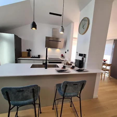 Cheapest Luxury 4 Stars, Vorgesetzter 4 Sterne Apartments, 3 Ac, 2 Wc And Comfortable 3 Stars 150m To Sea, To Sandy And Pebble 아파트 *