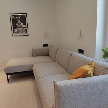 Cheapest Luxury 4 Stars, Vorgesetzter 4 Sterne Apartments, 3 Ac, 2 Wc And Comfortable 3 Stars 150m To Sea, To Sandy And Pebble 아파트