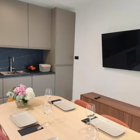 아파트 Cheapest Luxury 4 Stars, Vorgesetzter 4 Sterne Apartments, 3 Ac, 2 Wc And Comfortable 3 Stars 150m To Sea, To Sandy And Pebble *