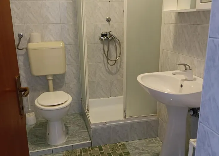 Apartment Superior Luxury 4 Stars Vorgesetzter 4 Sterne And Comfortable 3 Stars 150m To Sea, To Sandy And Pebble Crikvenica