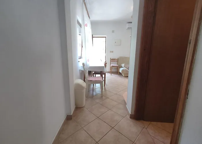 Superior Luxury 4 Stars Vorgesetzter 4 Sterne And Comfortable 3 Stars 150m To Sea, To Sandy And Pebble Apartment